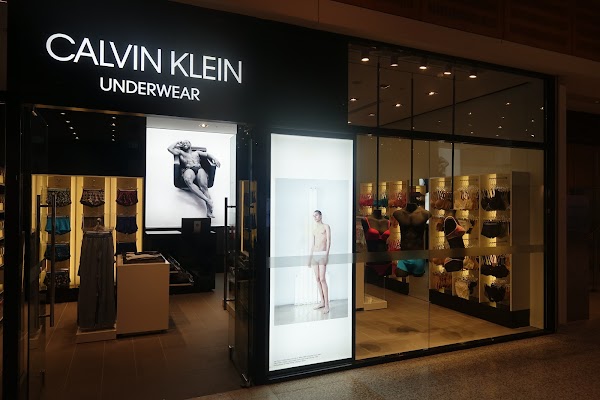 calvin-klein-underwear-sydney-airport