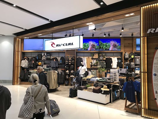 rip-curl-sydney-international-t1-airport