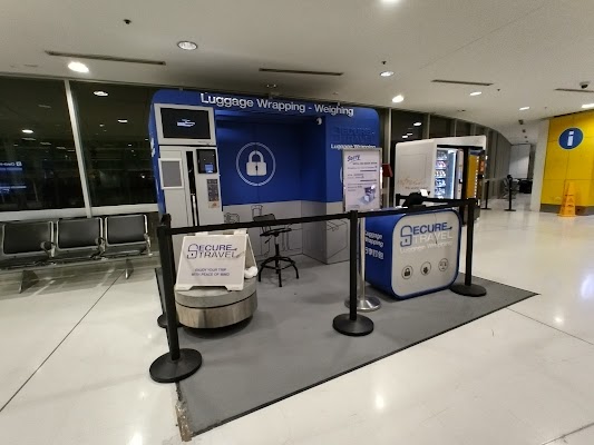 secure-travel-luggage