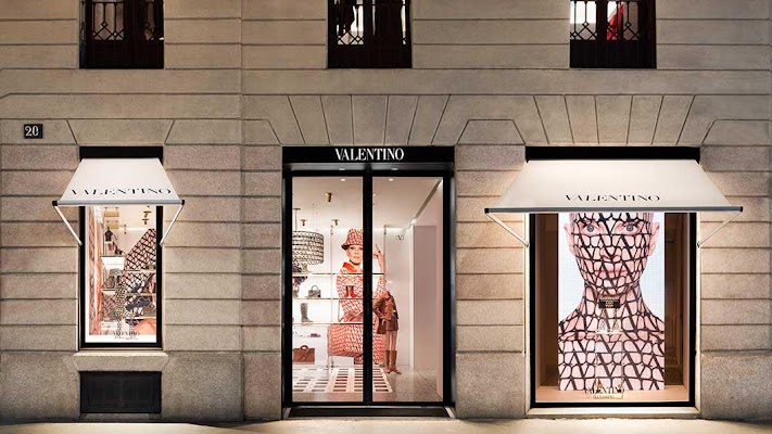 valentino-sydney-airport