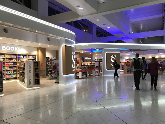 whsmith-sydney-t1-gate-51